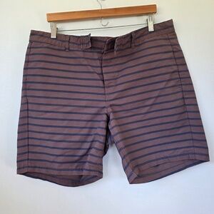 LL Bean Men's Striped Hybrid Swim Shorts Slim Straight Fit - 38